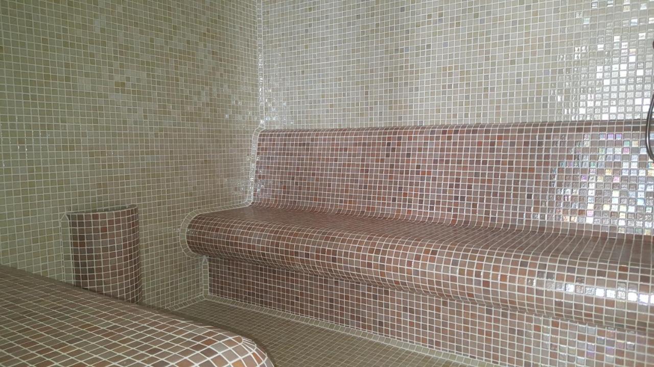 Apartamento Paris-Lux. Hajdúszoboszló Exterior foto